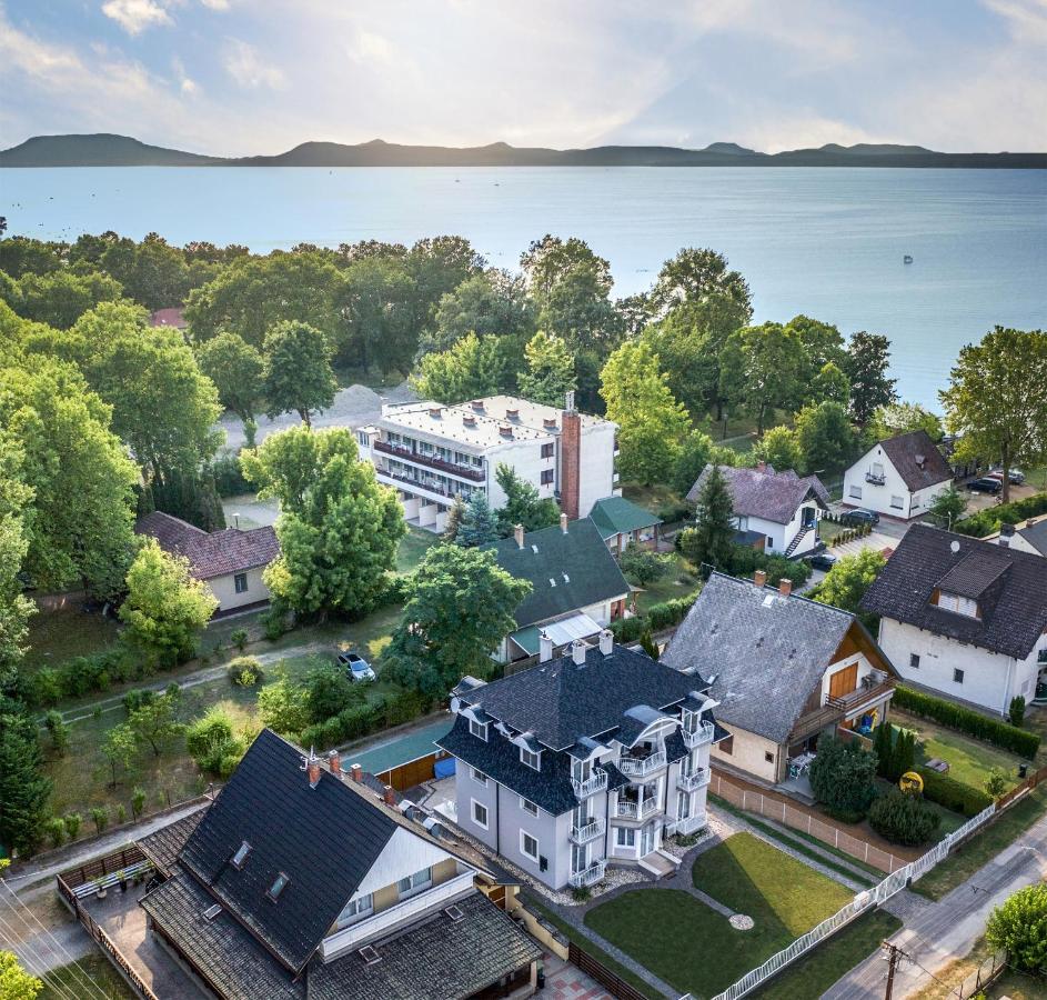 Villaboglar Balatonboglár 外观 照片